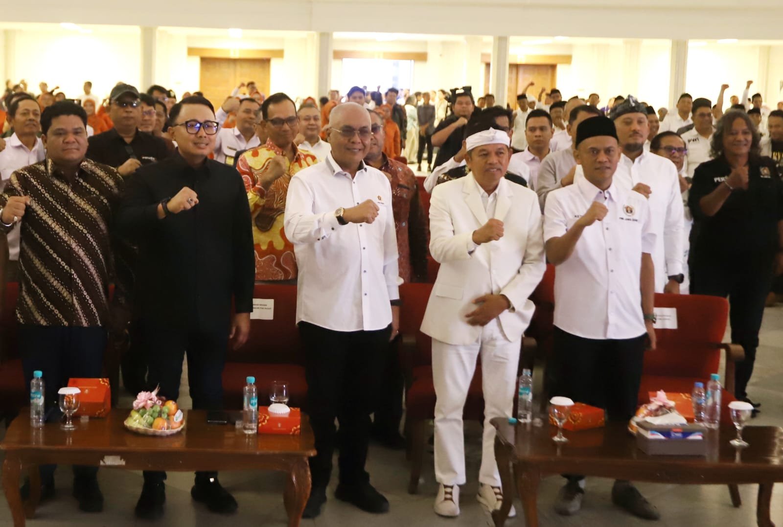 Hadapi Disrupsi Media, Ketum PWI dan KDM Ingatkan Independensi Pers
